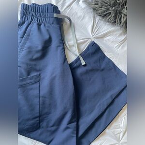 Resurg wide leg high waisted scrub pant